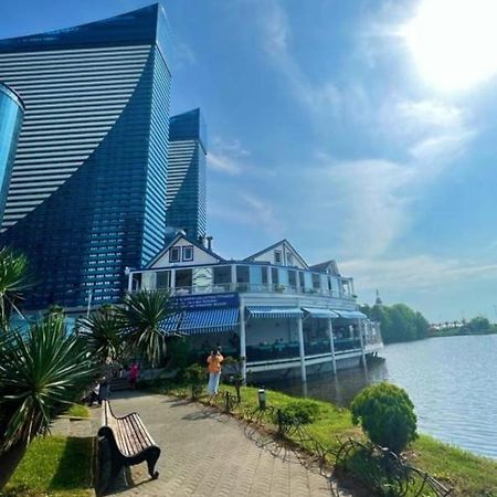 Sea View Aparthotel In Orbi City Батуми Экстерьер фото