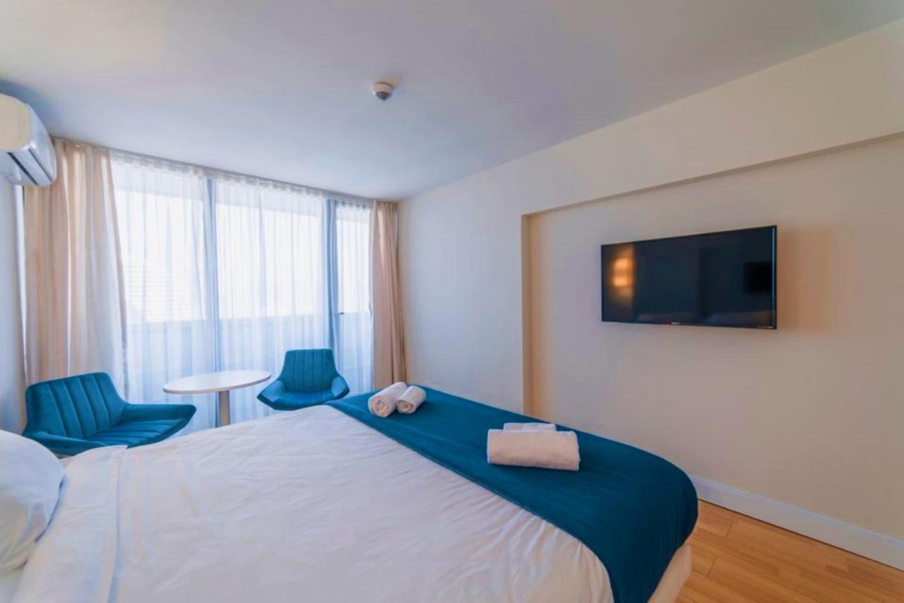 Sea View Aparthotel In Orbi City Батуми Экстерьер фото