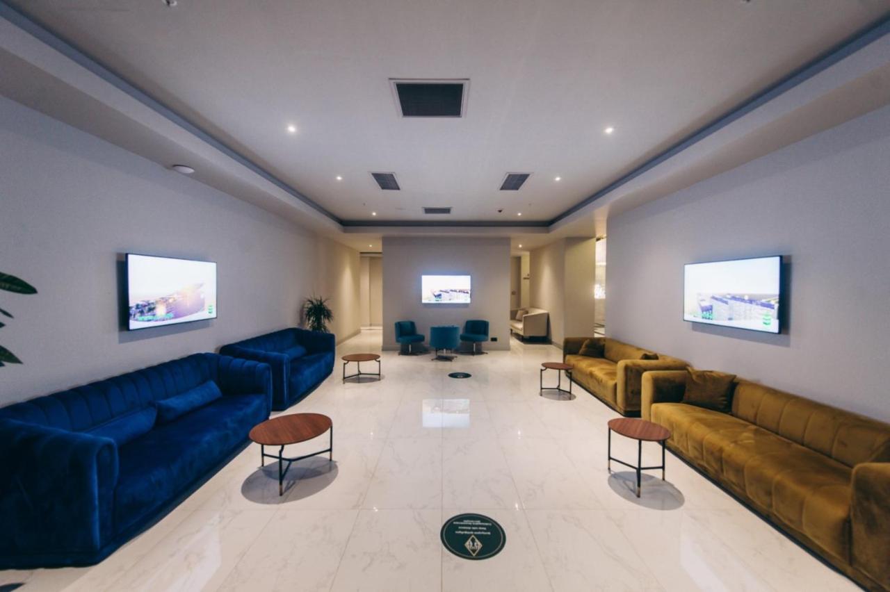 Sea View Aparthotel In Orbi City Батуми Экстерьер фото