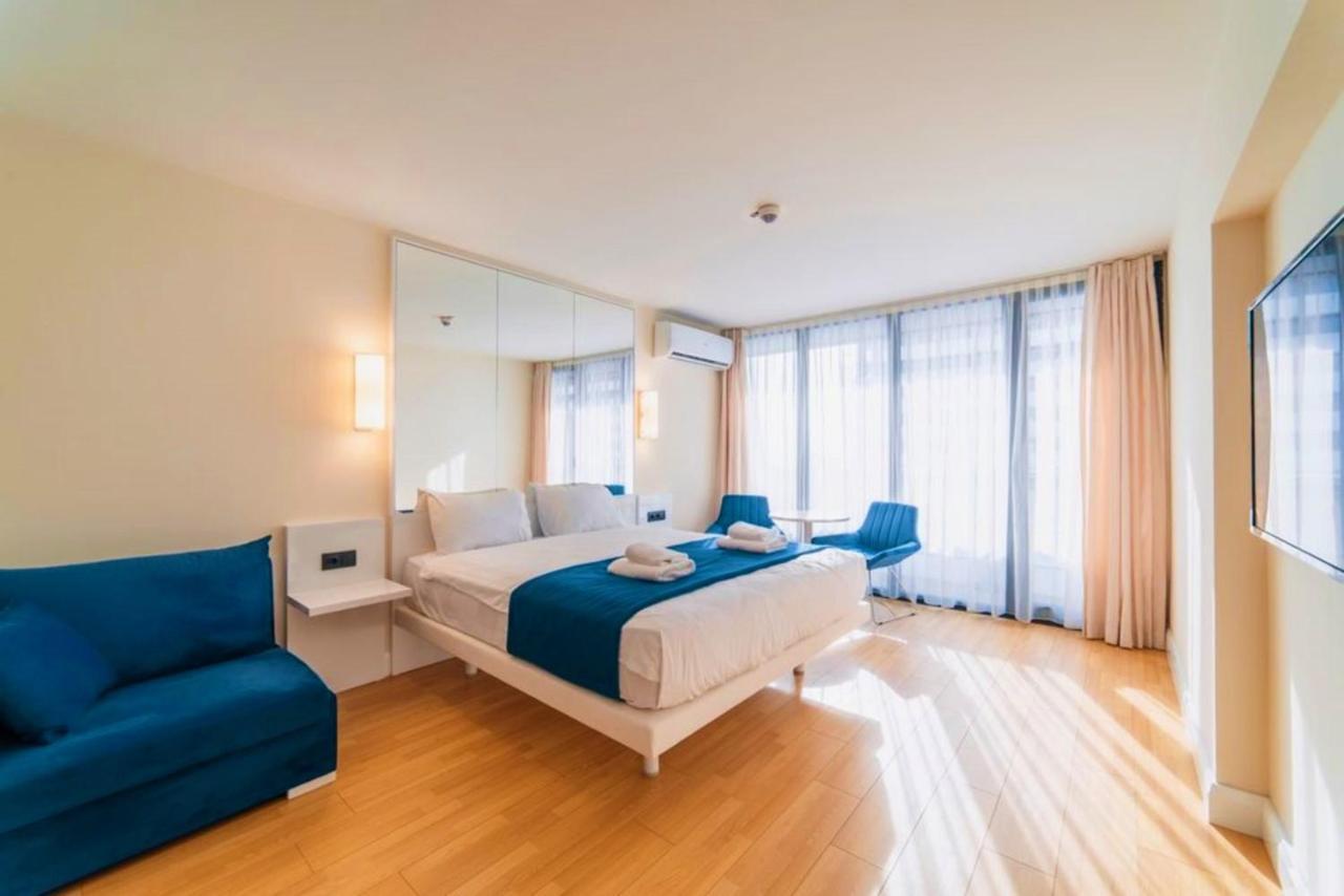Sea View Aparthotel In Orbi City Батуми Экстерьер фото