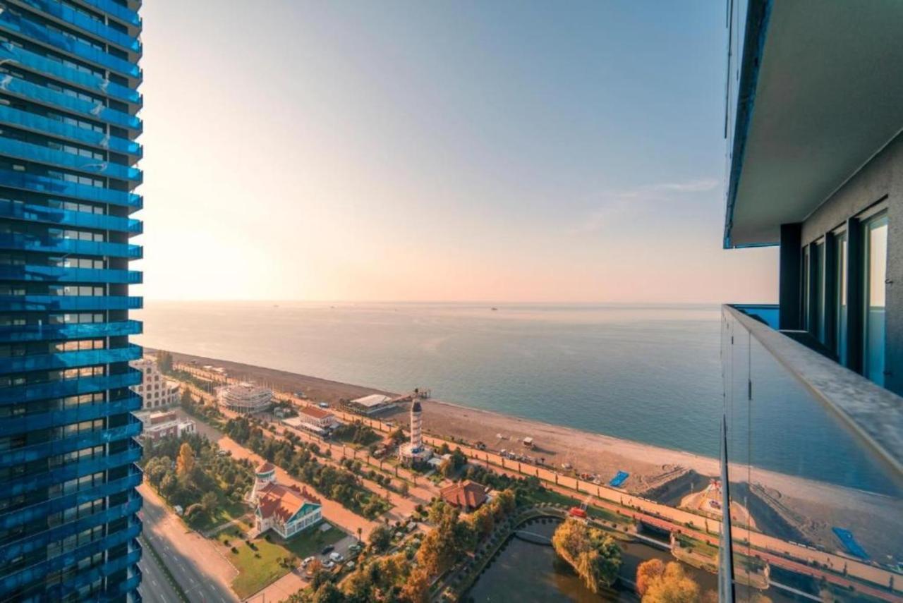 Sea View Aparthotel In Orbi City Батуми Экстерьер фото