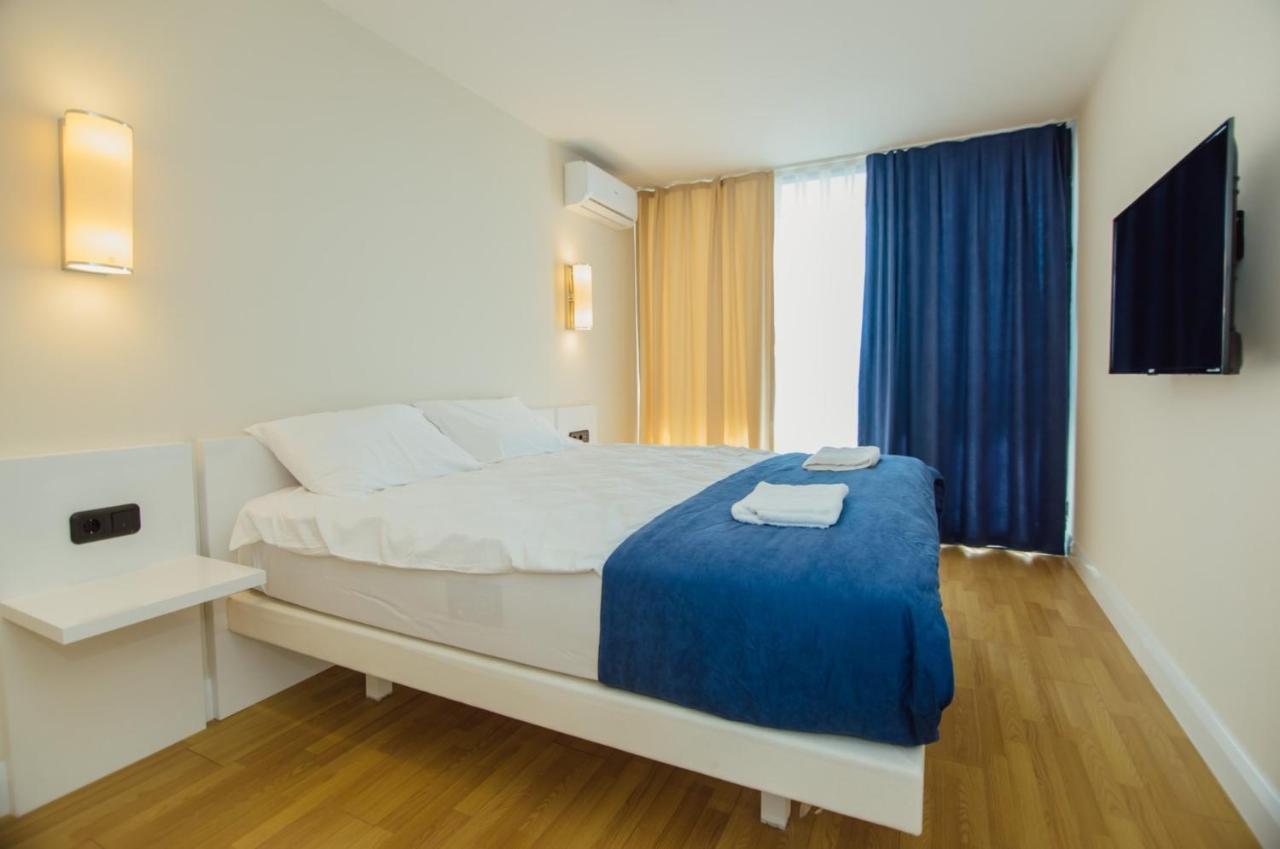 Sea View Aparthotel In Orbi City Батуми Экстерьер фото