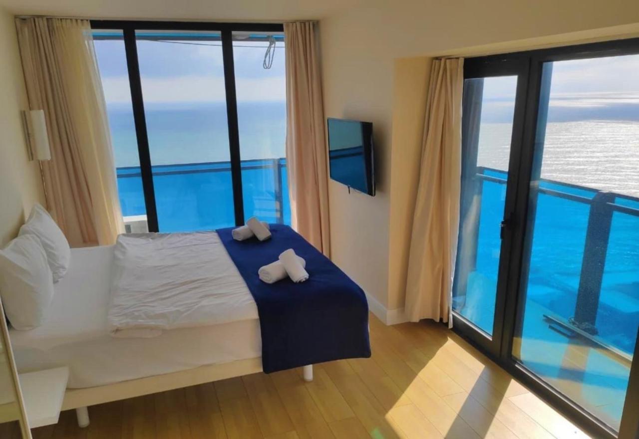Sea View Aparthotel In Orbi City Батуми Экстерьер фото