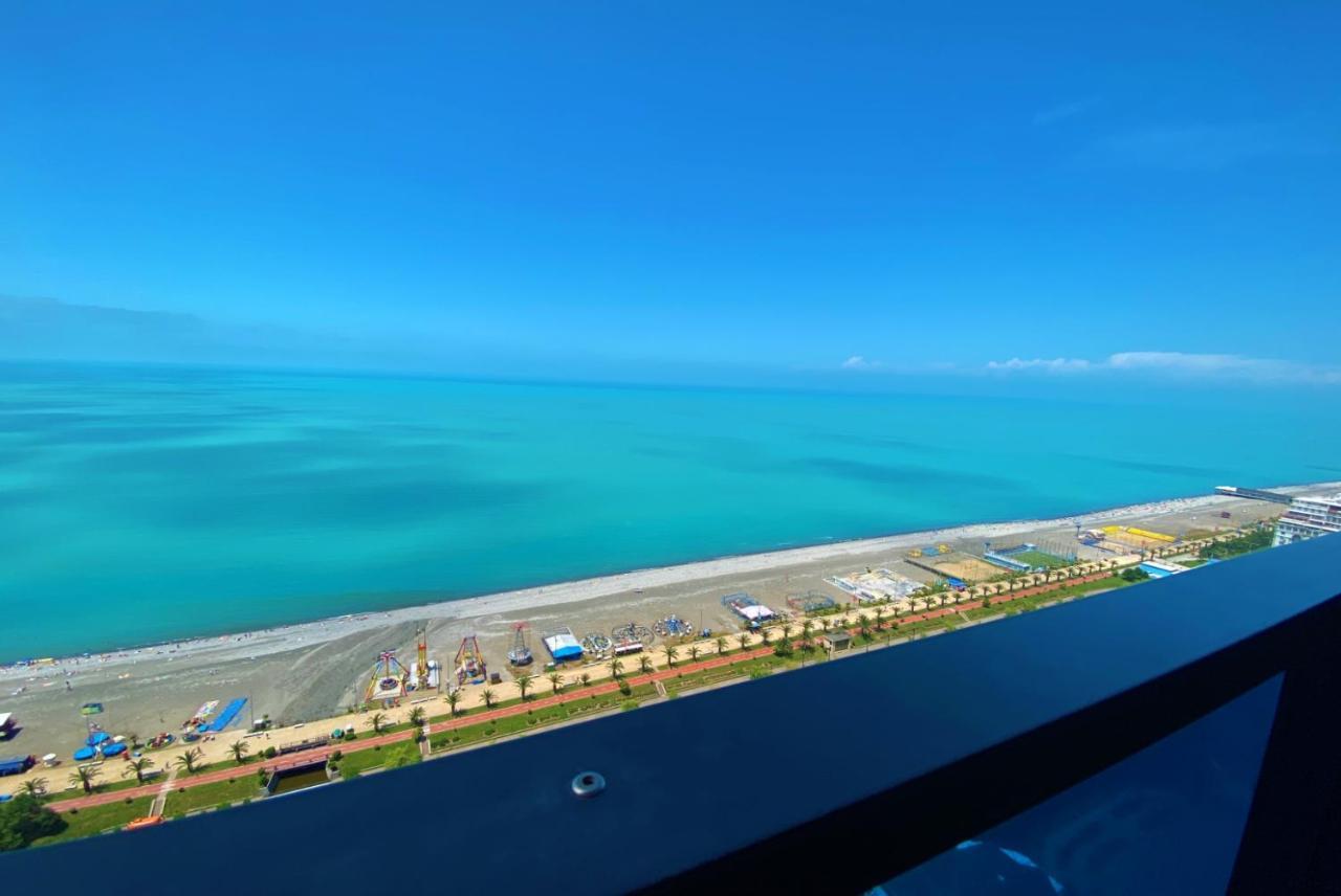 Sea View Aparthotel In Orbi City Батуми Экстерьер фото